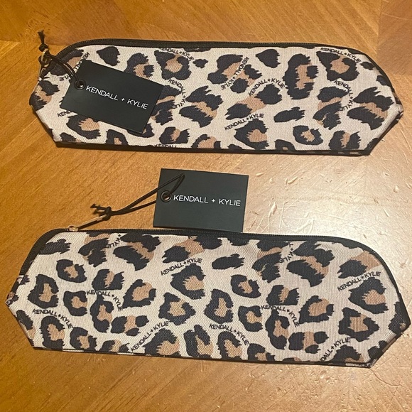 Kendall + Kylie Leopard Print Bags - Picture 2 of 8